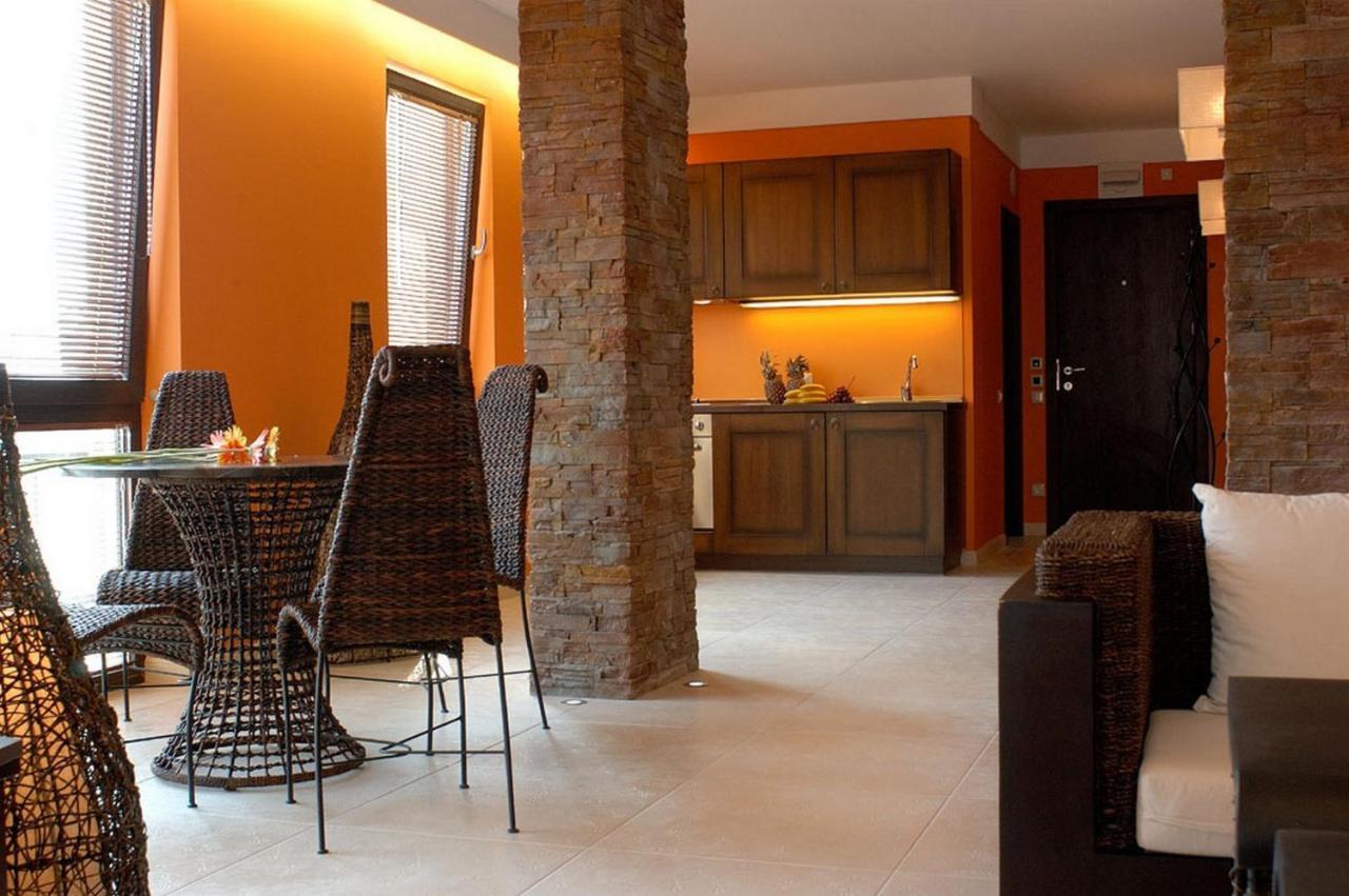 Apartments Oasis Vip Club Sunny Beach Exterior foto